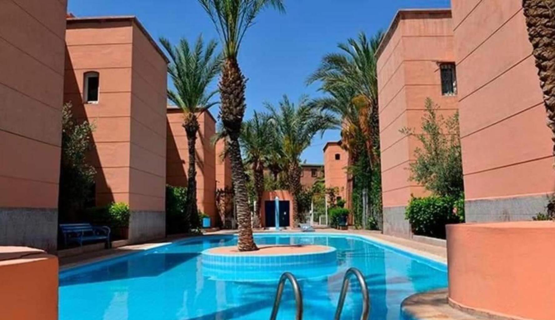 Riad Nezha Avec Jacuzzi Et 3 Piscines Au Coeur De Marrakesh Marraquexe Exterior foto