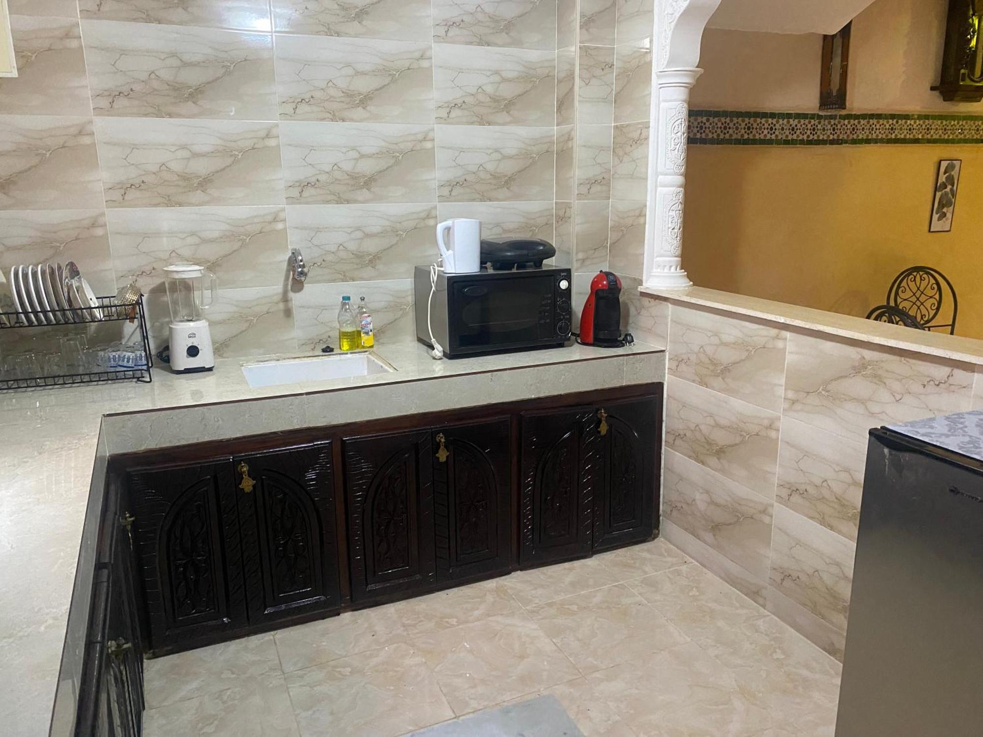 Riad Nezha Avec Jacuzzi Et 3 Piscines Au Coeur De Marrakesh Marraquexe Exterior foto