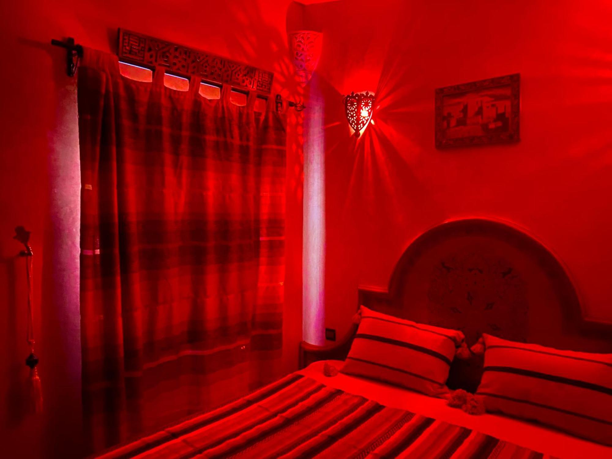 Riad Nezha Avec Jacuzzi Et 3 Piscines Au Coeur De Marrakesh Marraquexe Exterior foto