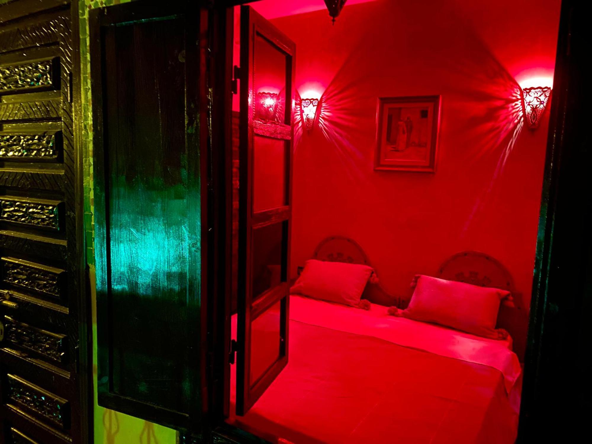 Riad Nezha Avec Jacuzzi Et 3 Piscines Au Coeur De Marrakesh Marraquexe Exterior foto
